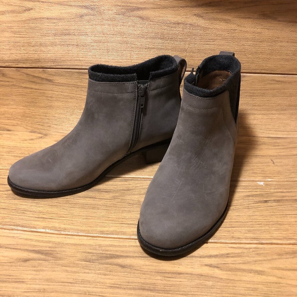 Vionic women gray brown leather waterproof booties, Joslyn, side zip, size 8
